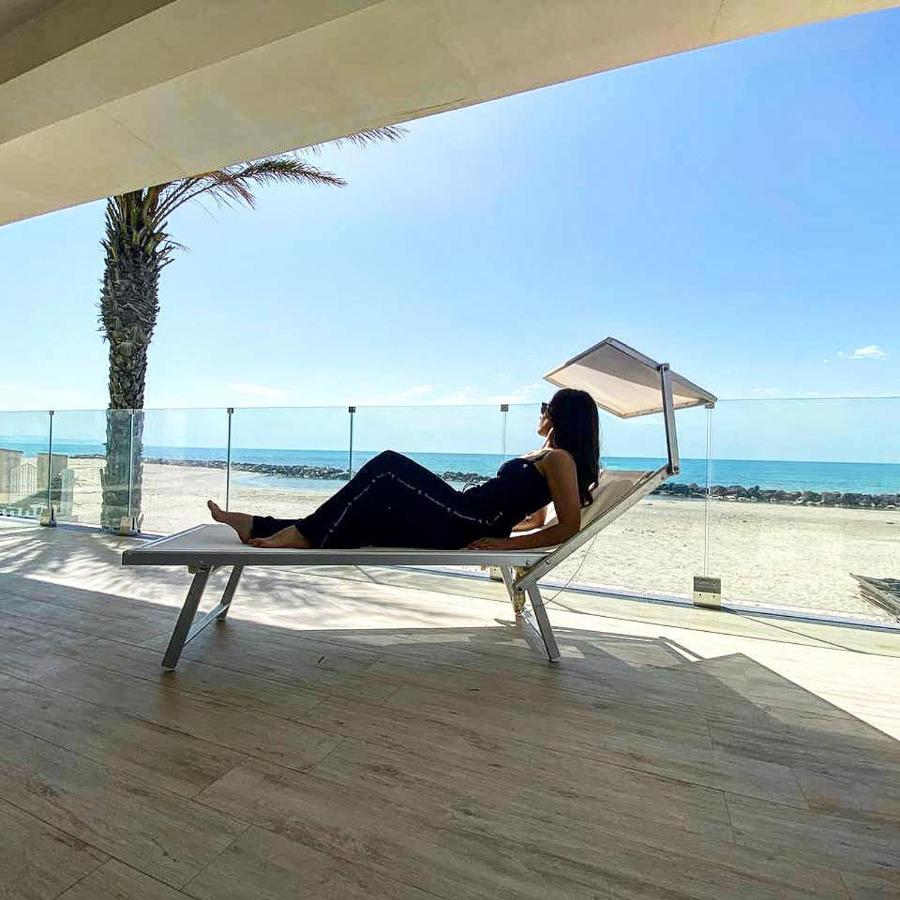 شقة Sea House Tonnara شاكا المظهر الخارجي الصورة