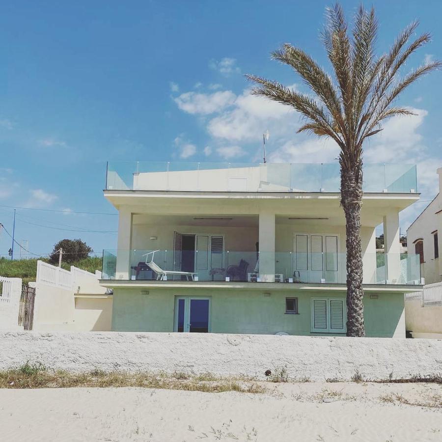شقة Sea House Tonnara شاكا المظهر الخارجي الصورة