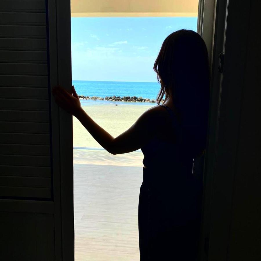 شقة Sea House Tonnara شاكا المظهر الخارجي الصورة
