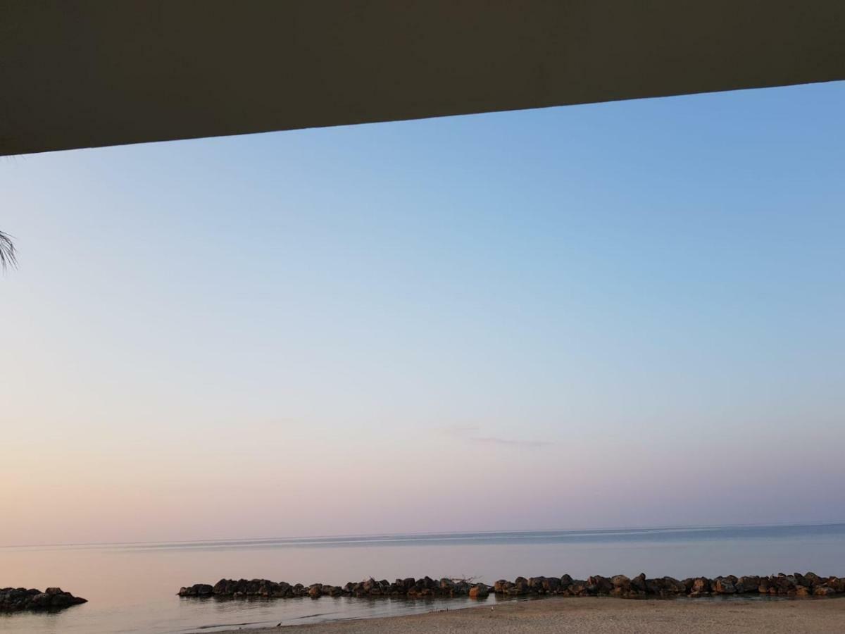 شقة Sea House Tonnara شاكا المظهر الخارجي الصورة